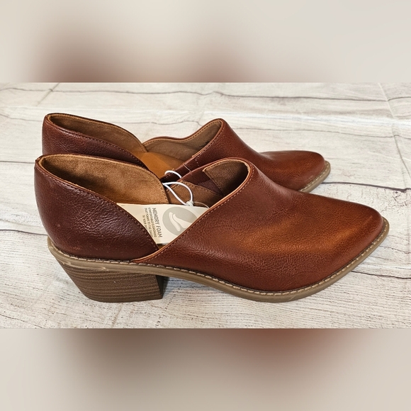 Universal Thread Size 9.5 Cognac Rylie Western Bootie Point Toe Shoe New - Picture 1 of 10